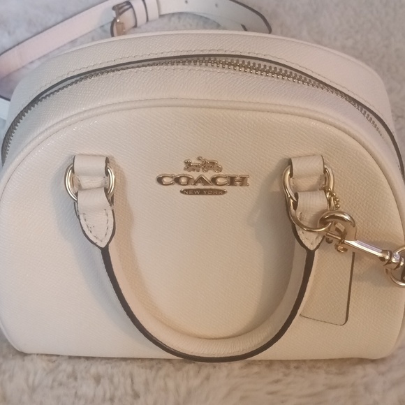 Coach Crossbody - Picture 2 of 10